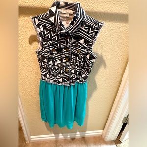 Love, Fire Sleeveless Printed Denim Vest Dress